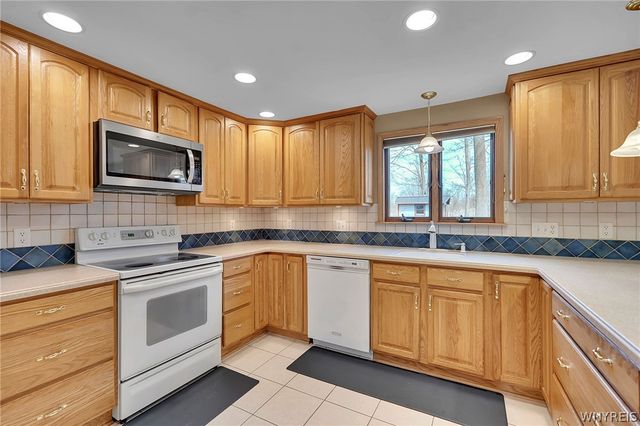 1919 Webb Road, Grand Island, NY 14072