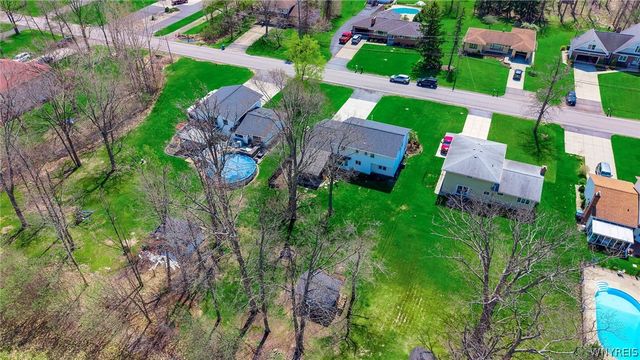 1919 Webb Road, Grand Island, NY 14072