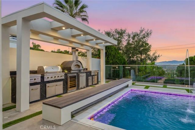 4331 Alonzo, Encino, CA 91316