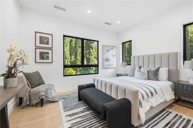 4331 Alonzo, Encino, CA 91316