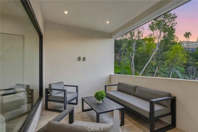 4331 Alonzo, Encino, CA 91316