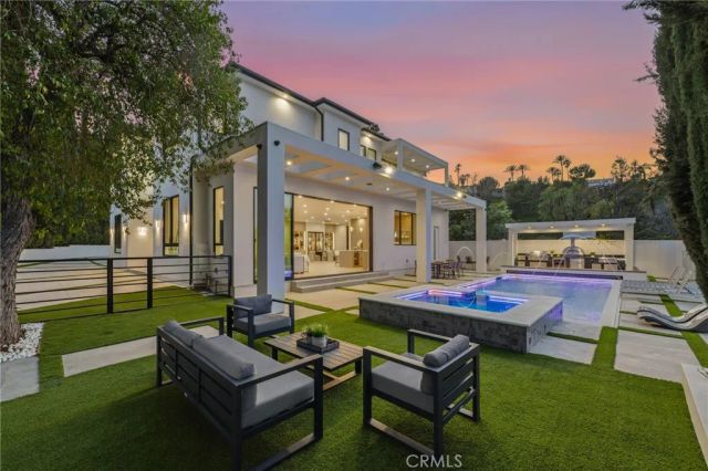 4331 Alonzo, Encino, CA 91316