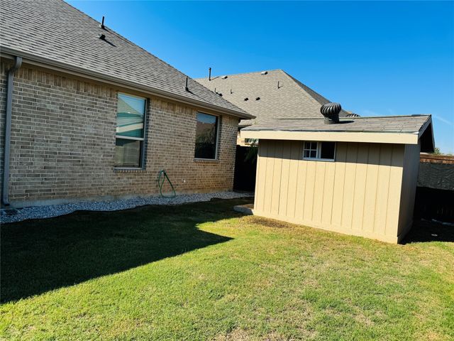 1033 Almond Street, Hickory Creek, TX 75065