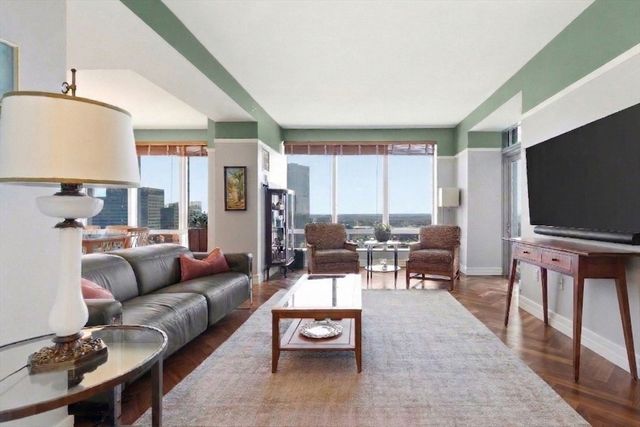 1 Avery St 35C, Boston, MA 02111