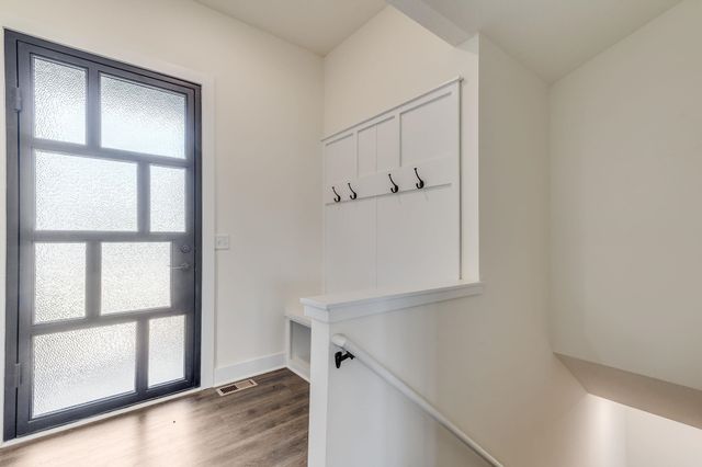 2613 E Thunder Cir, Wichita, KS 67219