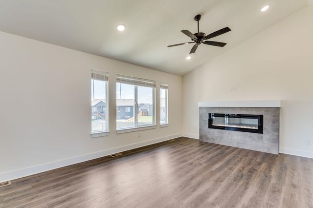 2613 E Thunder Cir, Wichita, KS 67219