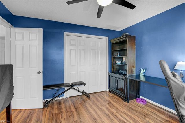 531 Fox Hill RD, Hampton, VA 23669