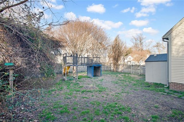 531 Fox Hill RD, Hampton, VA 23669