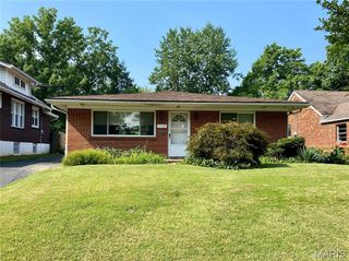 9108 Shelley Avenue, Overland, MO 63114