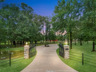 2410 Foley Road, Crosby, TX 77532