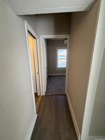105 Heflin, San Antonio, TX 78210