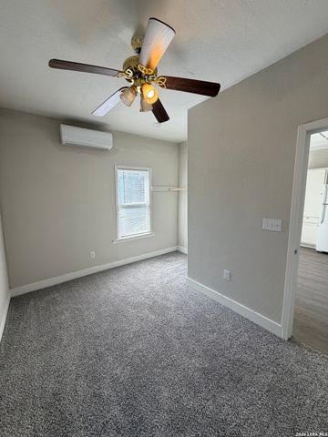 105 Heflin, San Antonio, TX 78210