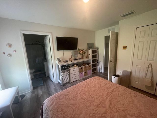 5226 FARMINGTON AVENUE, North Port, FL 34288