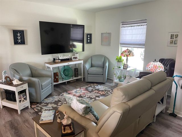 5226 FARMINGTON AVENUE, North Port, FL 34288