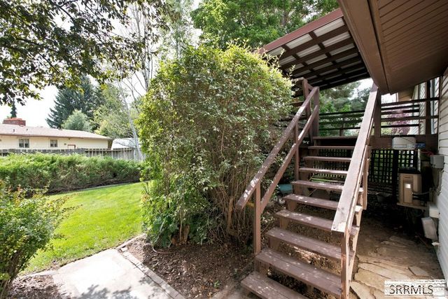 2323 Westcliff Drive, Idaho Falls, ID 83402