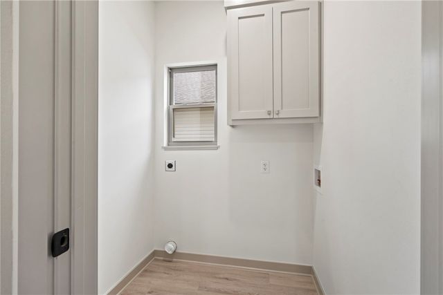 1704 Gerald Shay Road, Gentry, AR 72734