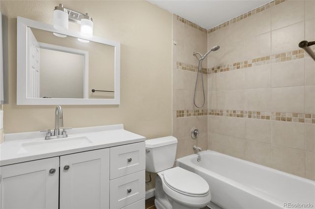 301 Mountain Cloud Circle, Highlands Ranch, CO 80126