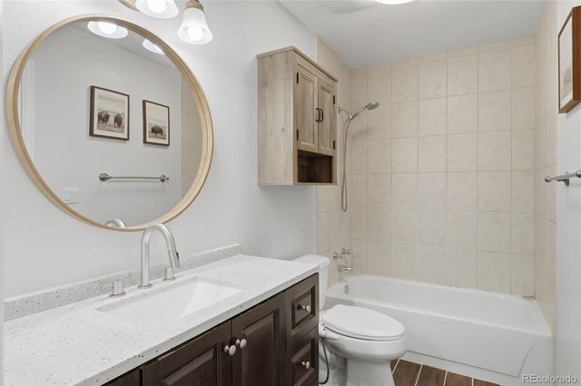 301 Mountain Cloud Circle, Highlands Ranch, CO 80126