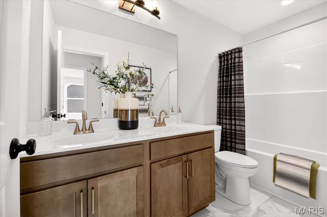 3291 River Breeze Court, St Charles, MO 63301