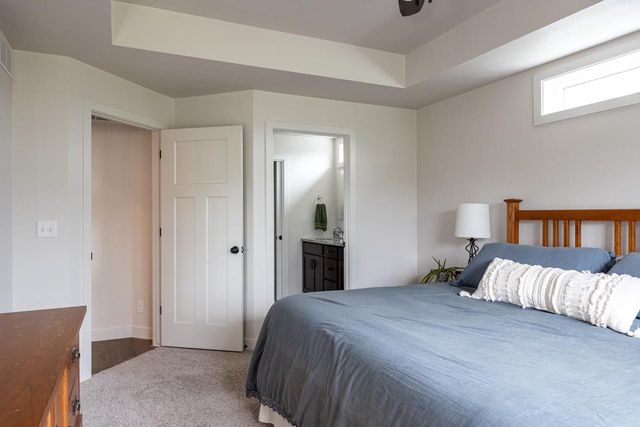 2901 E TURQUOISE LANE, Appleton, WI 54913