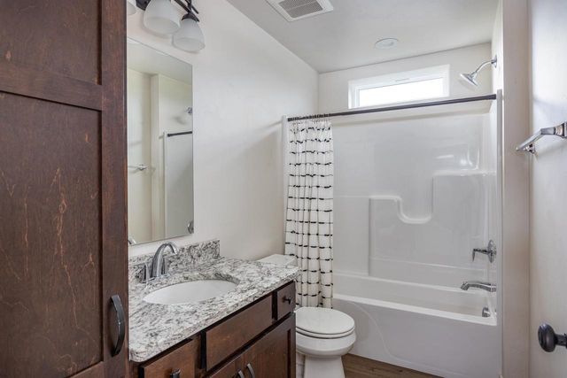 2901 E TURQUOISE LANE, Appleton, WI 54913