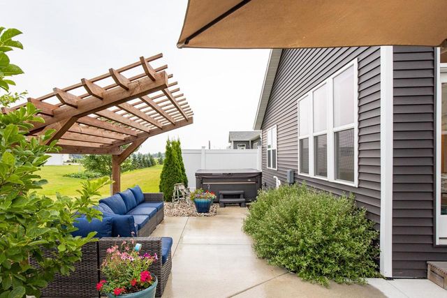 2901 E TURQUOISE LANE, Appleton, WI 54913