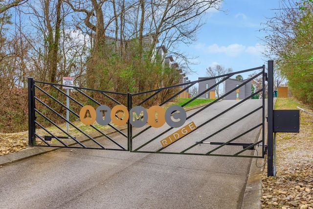 142 Atomic Ridge, Chattanooga, TN 37412