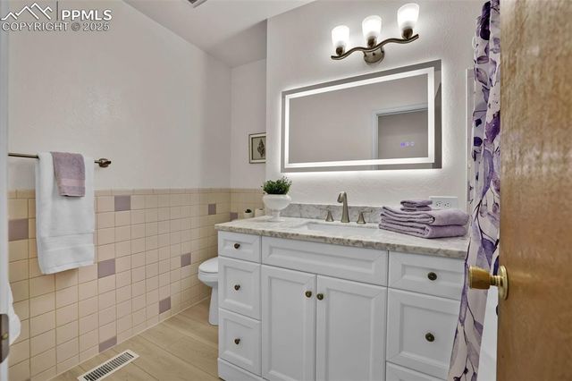 223 Crystal Hills Boulevard, Manitou Springs, CO 80829