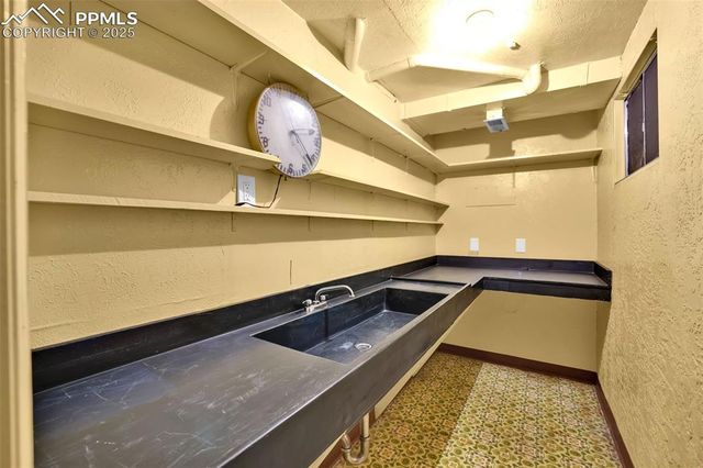 223 Crystal Hills Boulevard, Manitou Springs, CO 80829