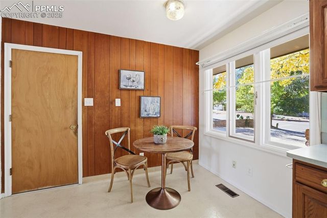 223 Crystal Hills Boulevard, Manitou Springs, CO 80829