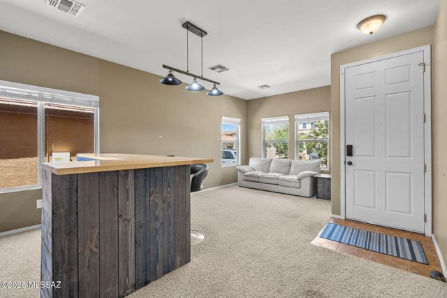 5669 W King Snake Drive, Tucson, AZ 85742