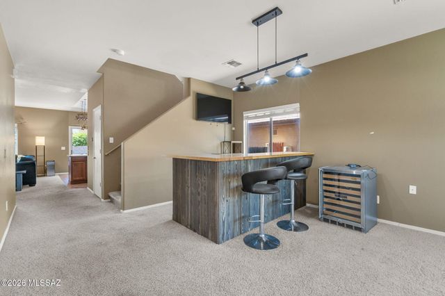 5669 W King Snake Drive, Tucson, AZ 85742