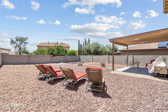 5669 W King Snake Drive, Tucson, AZ 85742