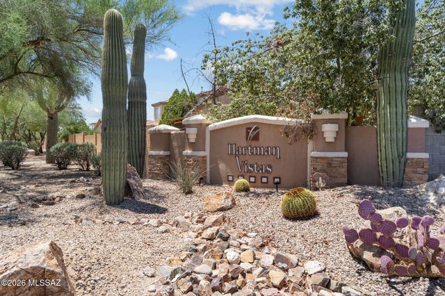 5669 W King Snake Drive, Tucson, AZ 85742