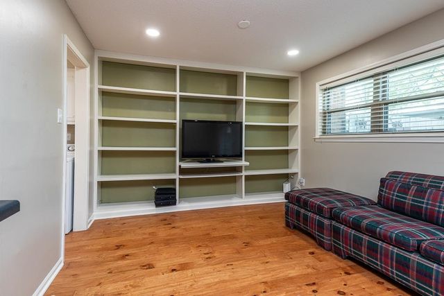 873 S Yates Rd Apt 1, Memphis, TN 38120