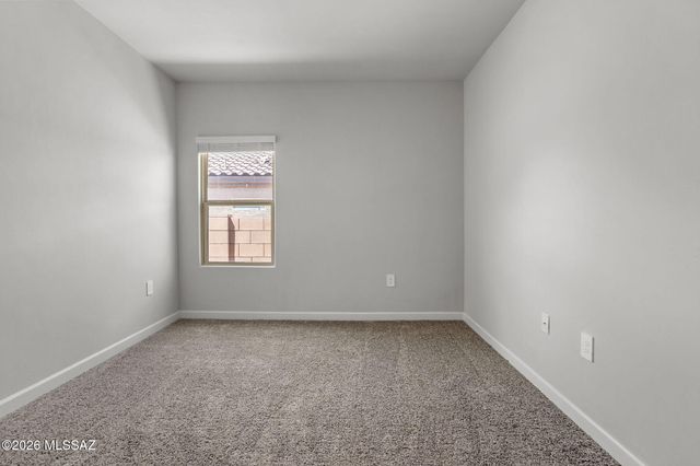 942 S Grantham Avenue, Vail, AZ 85641