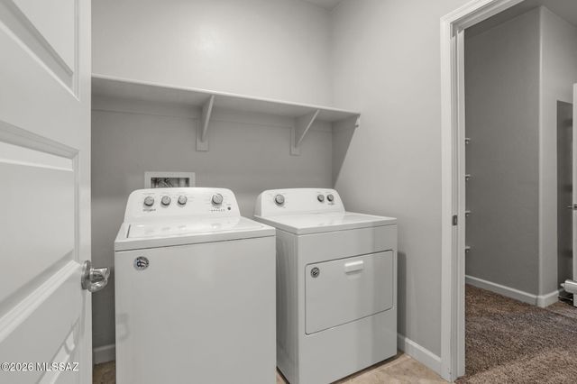 942 S Grantham Avenue, Vail, AZ 85641