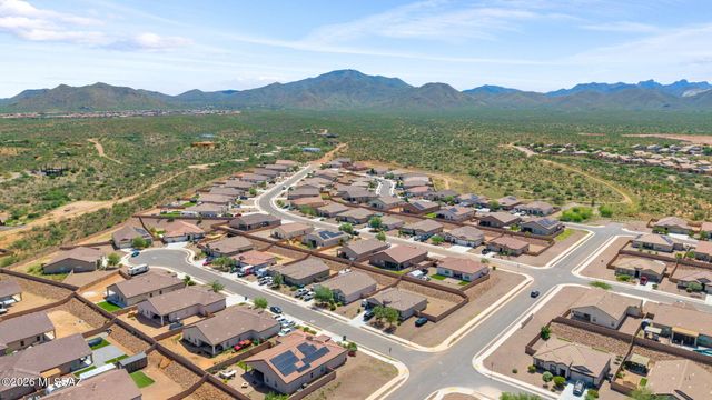 942 S Grantham Avenue, Vail, AZ 85641