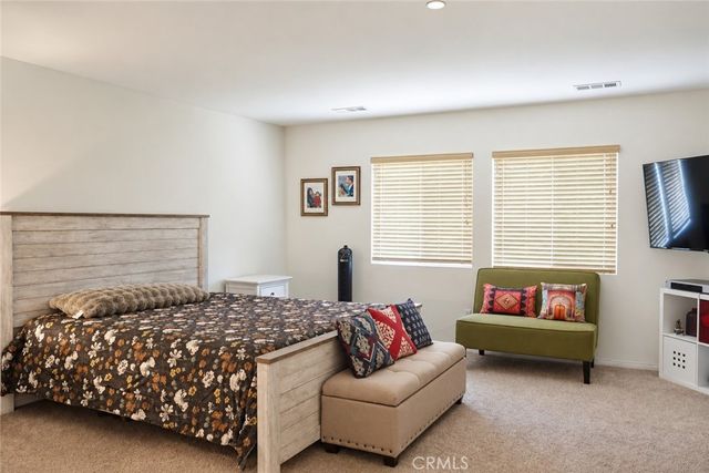 7079 Bella Strada, Fontana, CA 92336