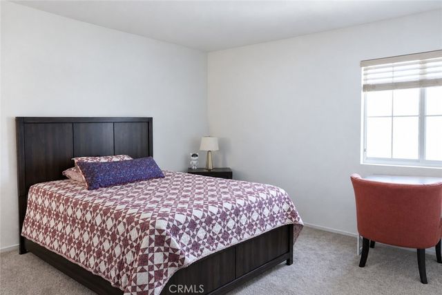 7079 Bella Strada, Fontana, CA 92336