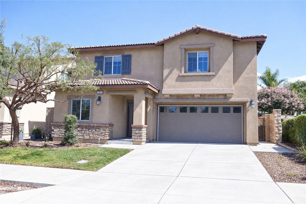7079 Bella Strada, Fontana, CA 92336
