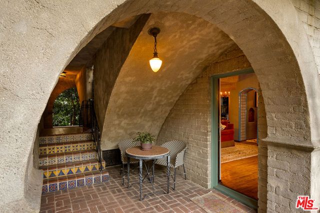 1838 Grace Avenue, Los Angeles, CA 90028