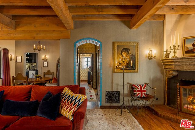 1838 Grace Avenue, Los Angeles, CA 90028