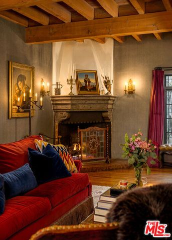 1838 Grace Avenue, Los Angeles, CA 90028