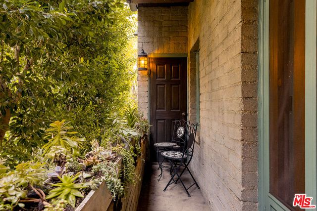 1838 Grace Avenue, Los Angeles, CA 90028