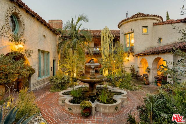 1838 Grace Avenue, Los Angeles, CA 90028