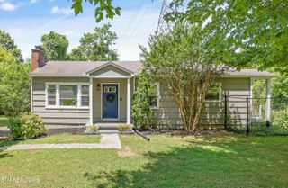 1605 Maple Drive, Knoxville, TN 37918