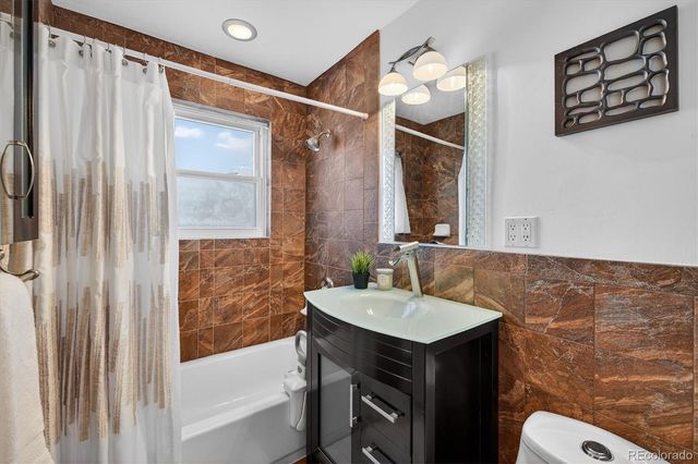 7134 E 6th Avenue Parkway, Denver, CO 80220