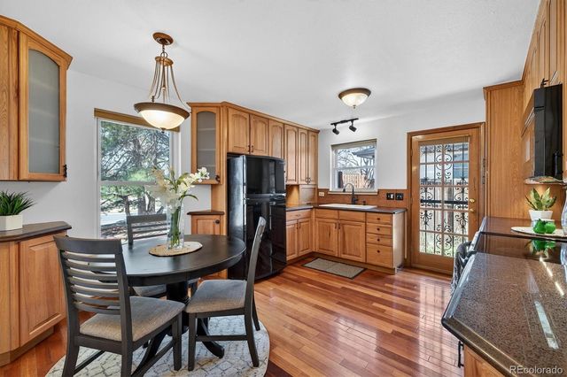 7134 E 6th Avenue Parkway, Denver, CO 80220