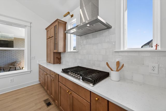 5120 High Park Hill Dr, Arrington, TN 37014